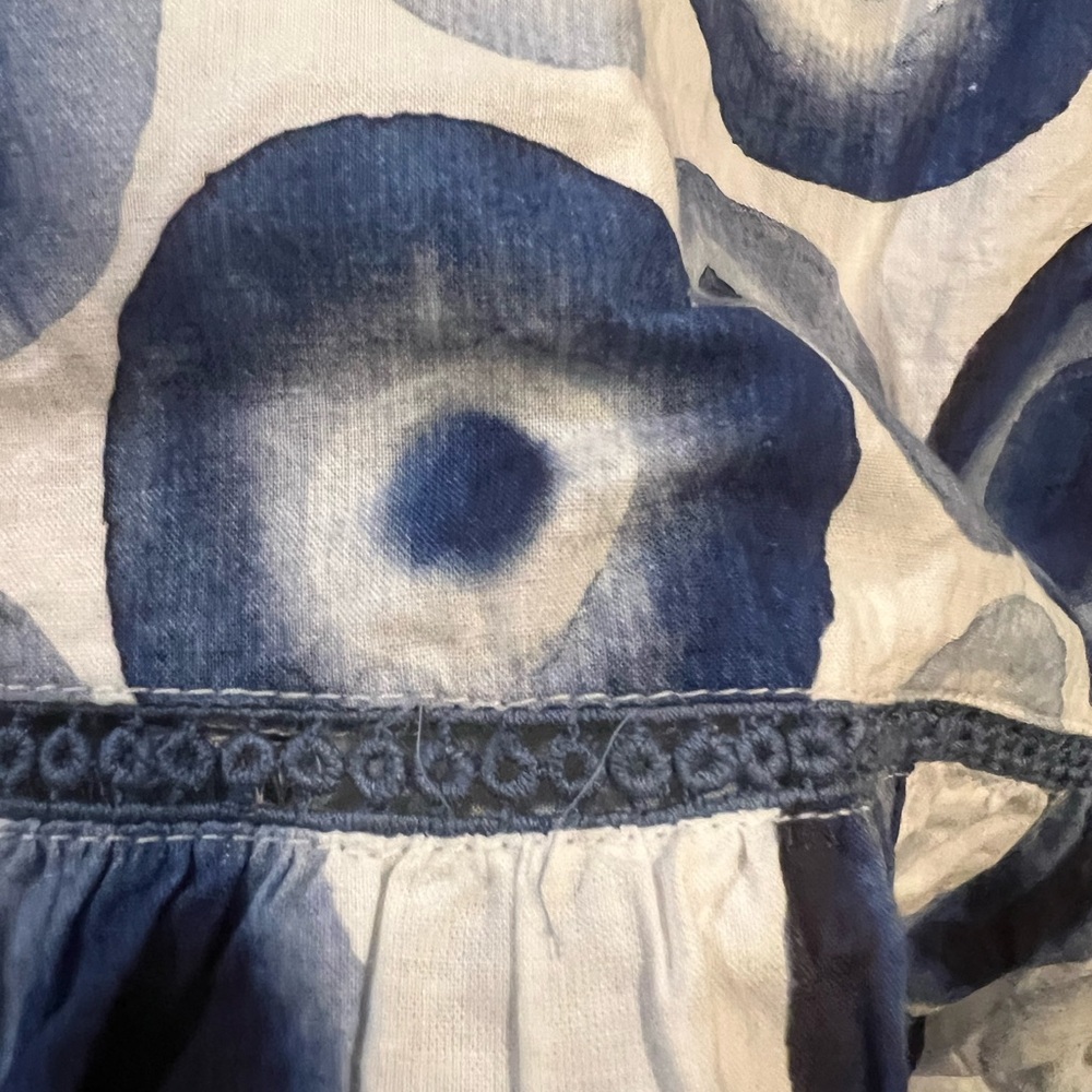 NWOT Marigold Blue and White Patterned Wrap Dress - Picture 7 of 10